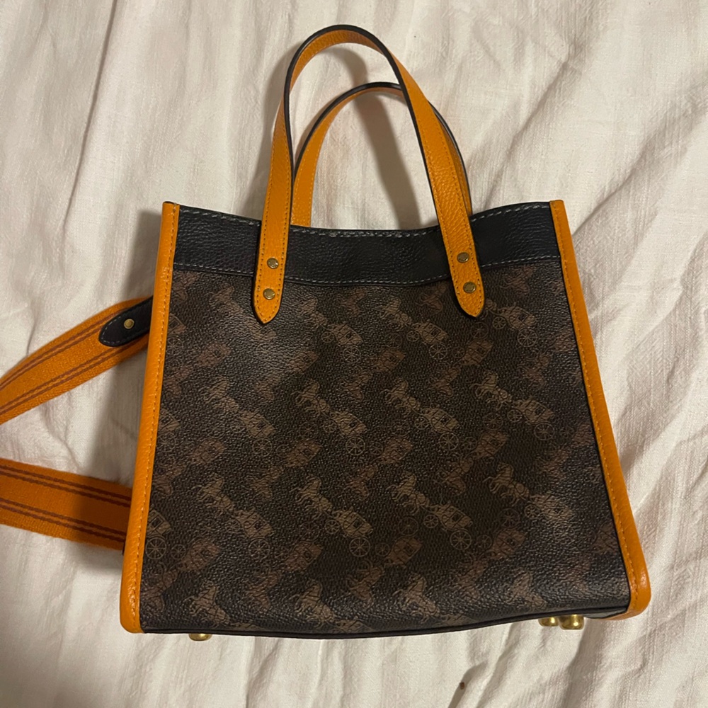 Coach Black and Tan Bag - Picture 3 of 6